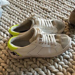 Steve Madden sneakers